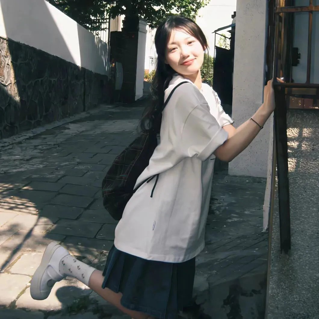 光州答案 海报